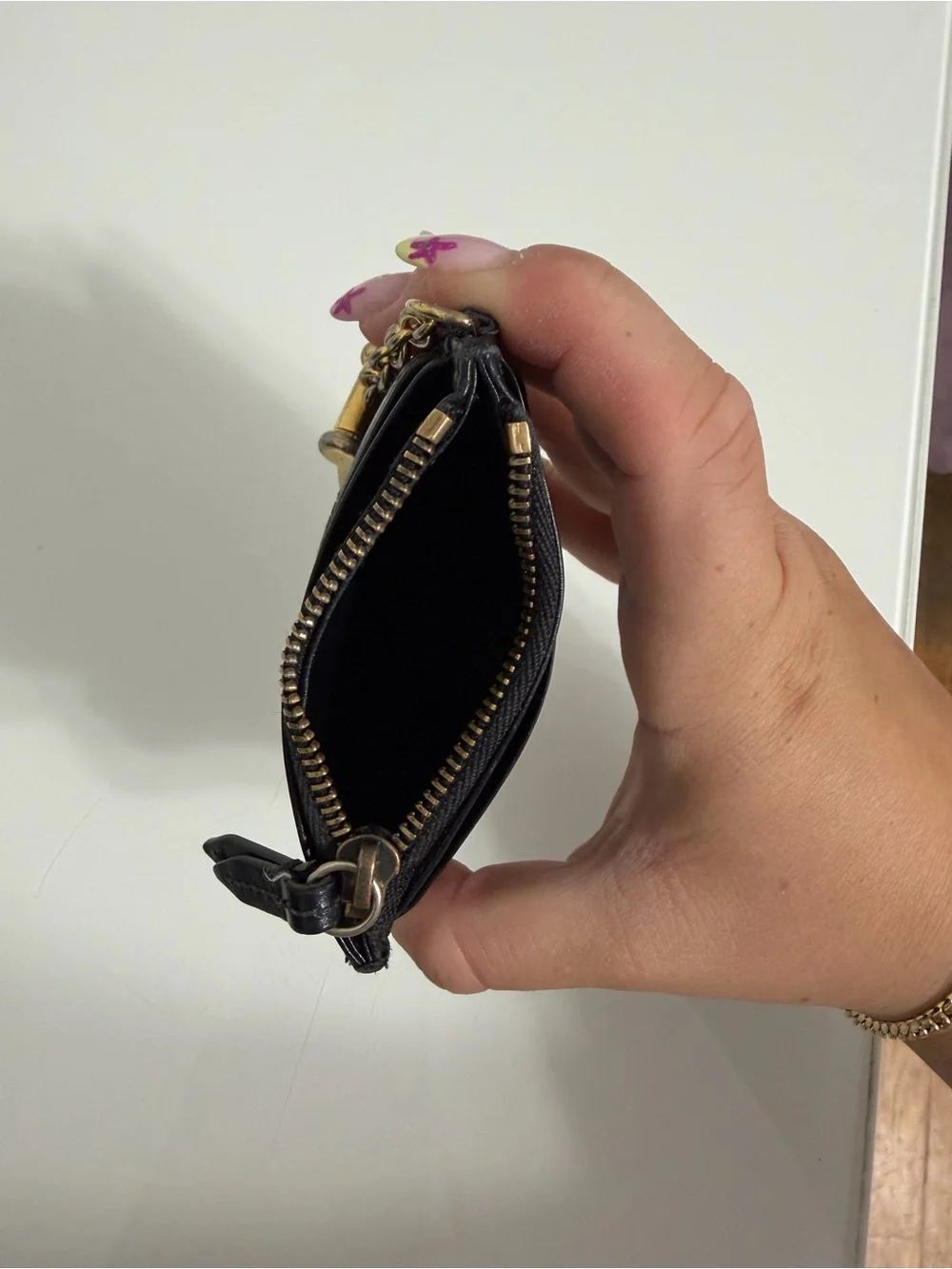 Gucci Black Quilted Leather Card Holder with Gold Double G